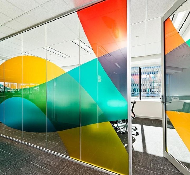 Tips for Selecting the Ideal Glass Printing Company